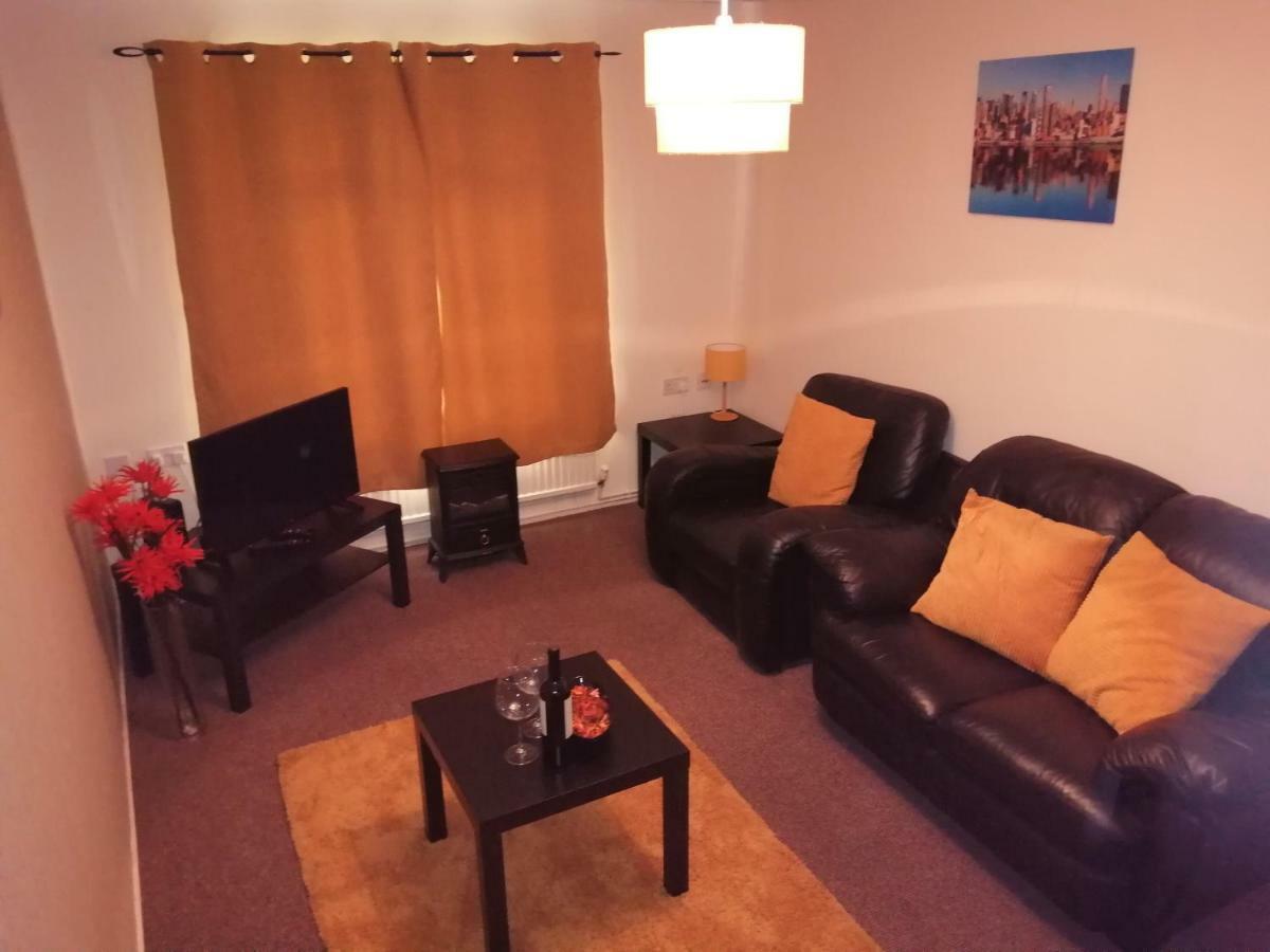Fearnhead House Villa Warrington Ngoại thất bức ảnh